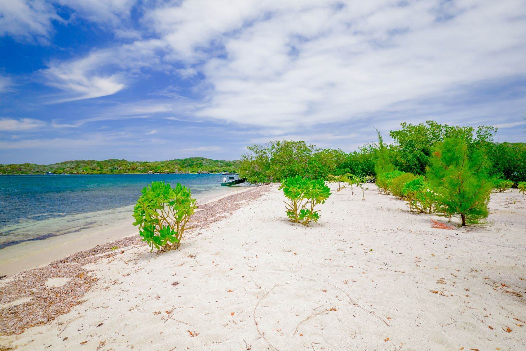 7. Private Islands for Sale at Roatan, Bay Islands Honduras
