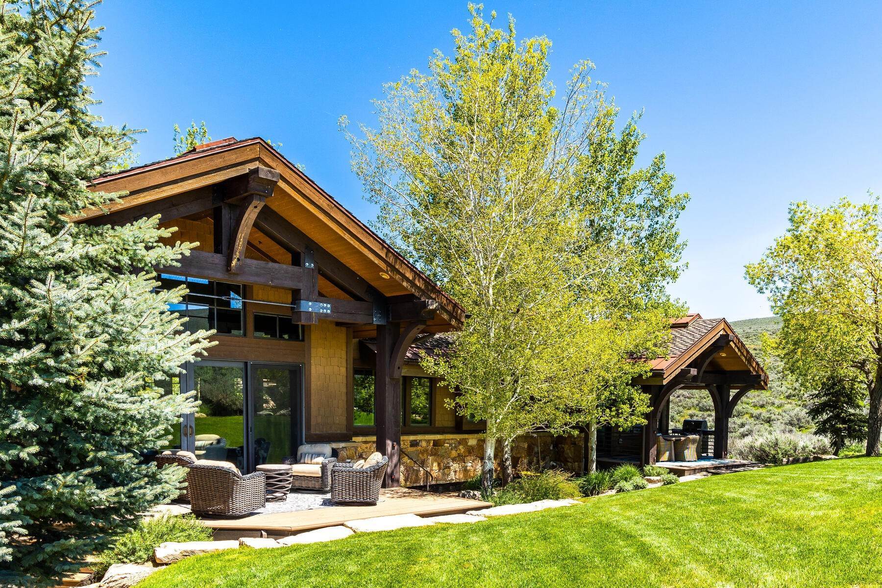42. Single Family Homes for Sale at A beautifully timber designed home located at the southwest edge of Promontory 6068 Dakota Trl Park City, Utah 84098 United States