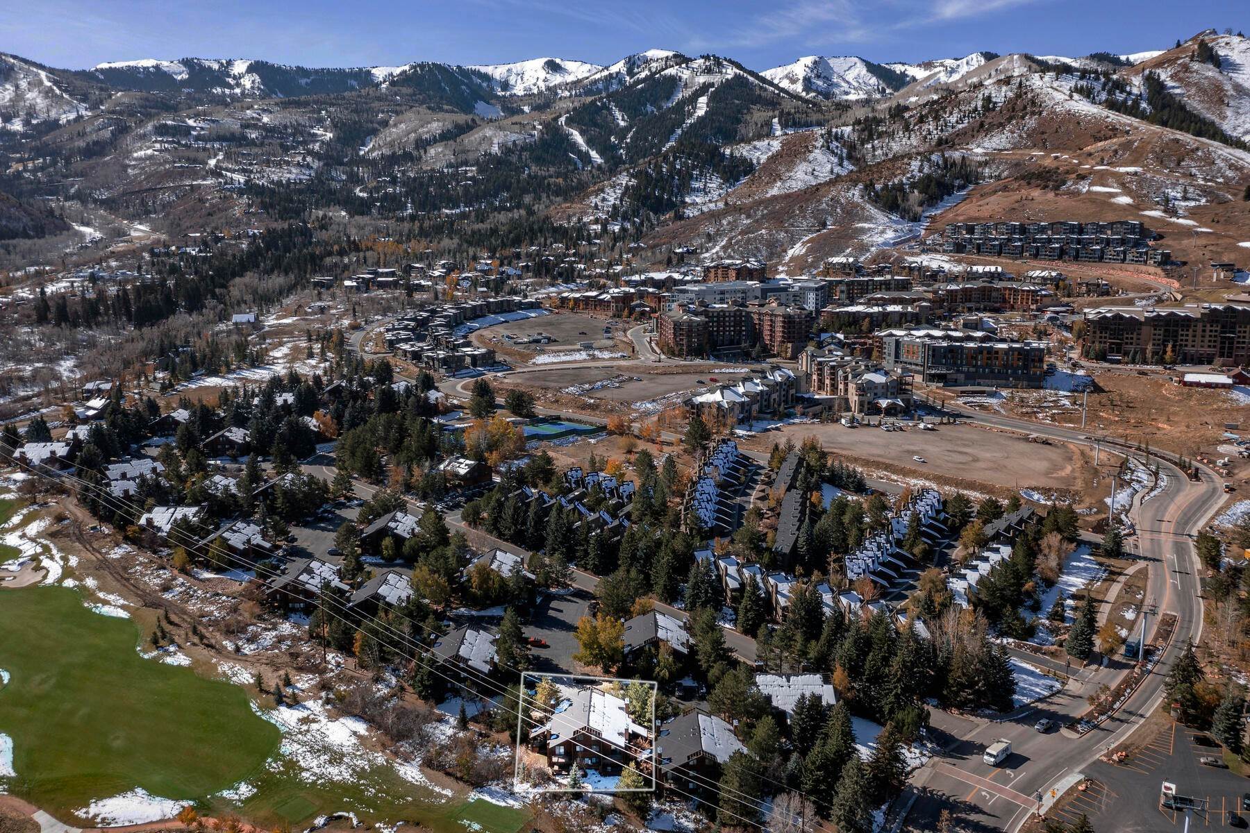 4. Condominiums for Sale at Premier Red Pine Location in Lower Canyons Village 2025 Canyons Resort Dr #W-6 Park City, Utah 84098 United States