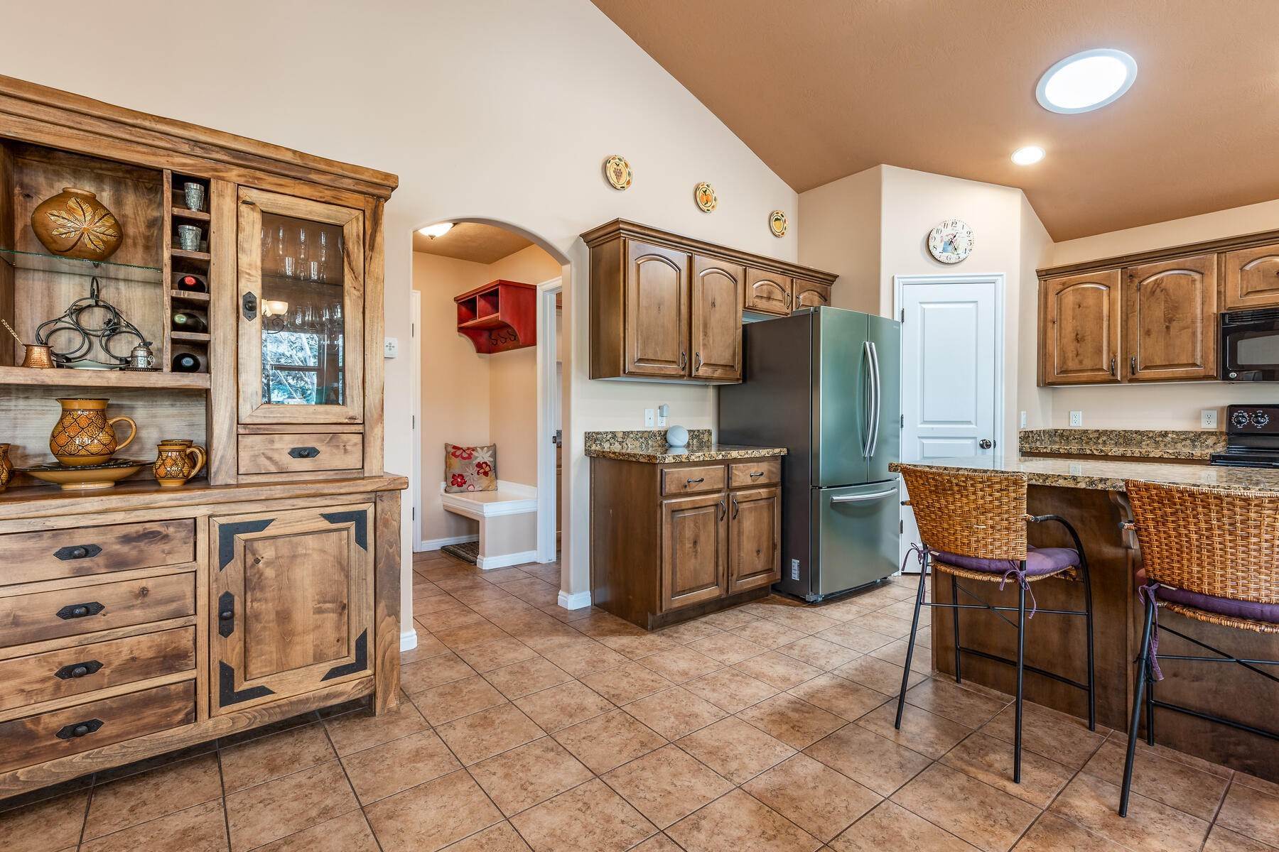 18. Single Family Homes for Sale at Beautiful Home in Desirable Neighborhood! 234 Millers Mile Road Heber City, Utah 84032 United States