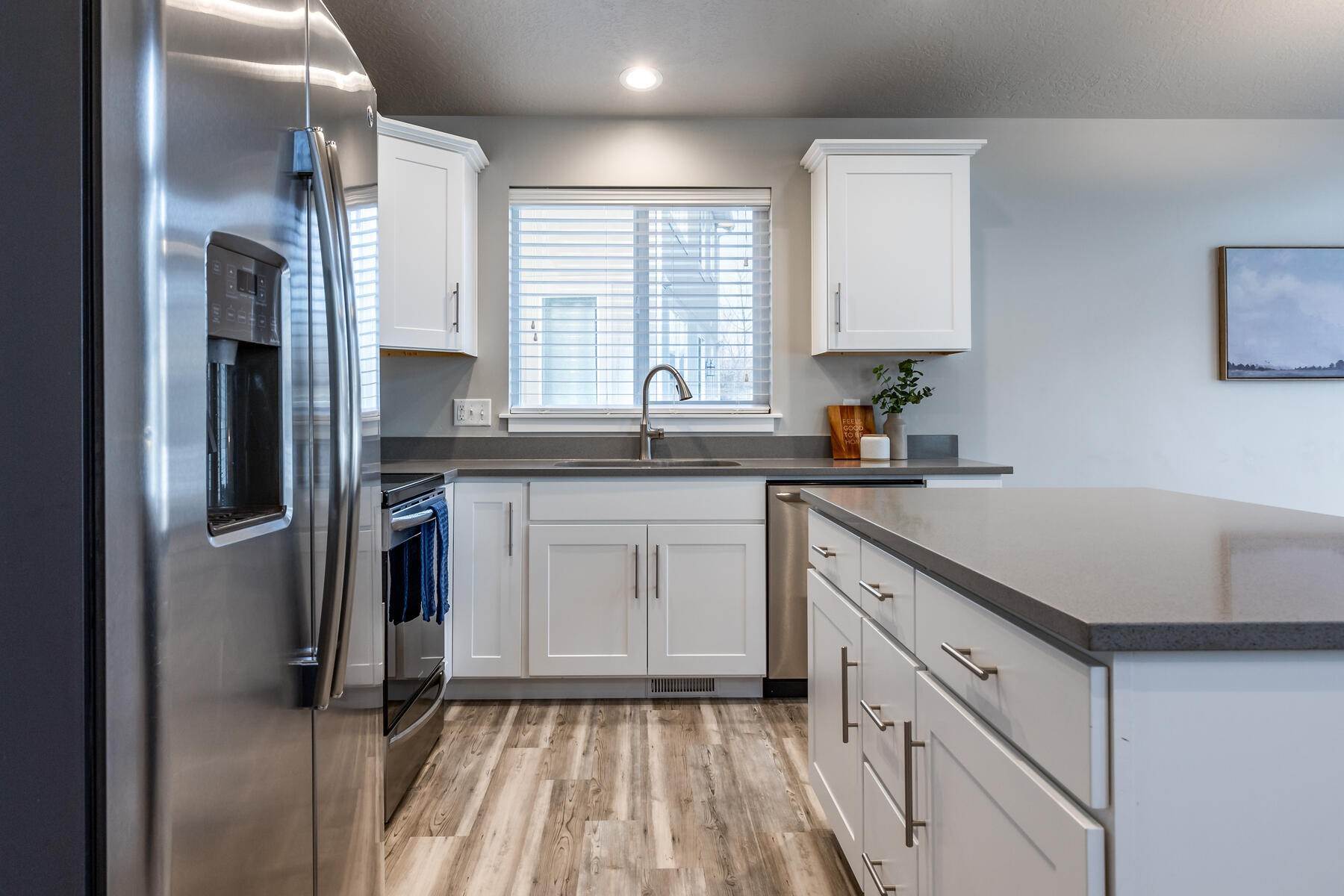 12. Single Family Homes for Sale at Home is a Sanctuary From the World, and This is the Perfect Place to Rejuvenate 166 E 1985 S Heber City, Utah 84032 United States