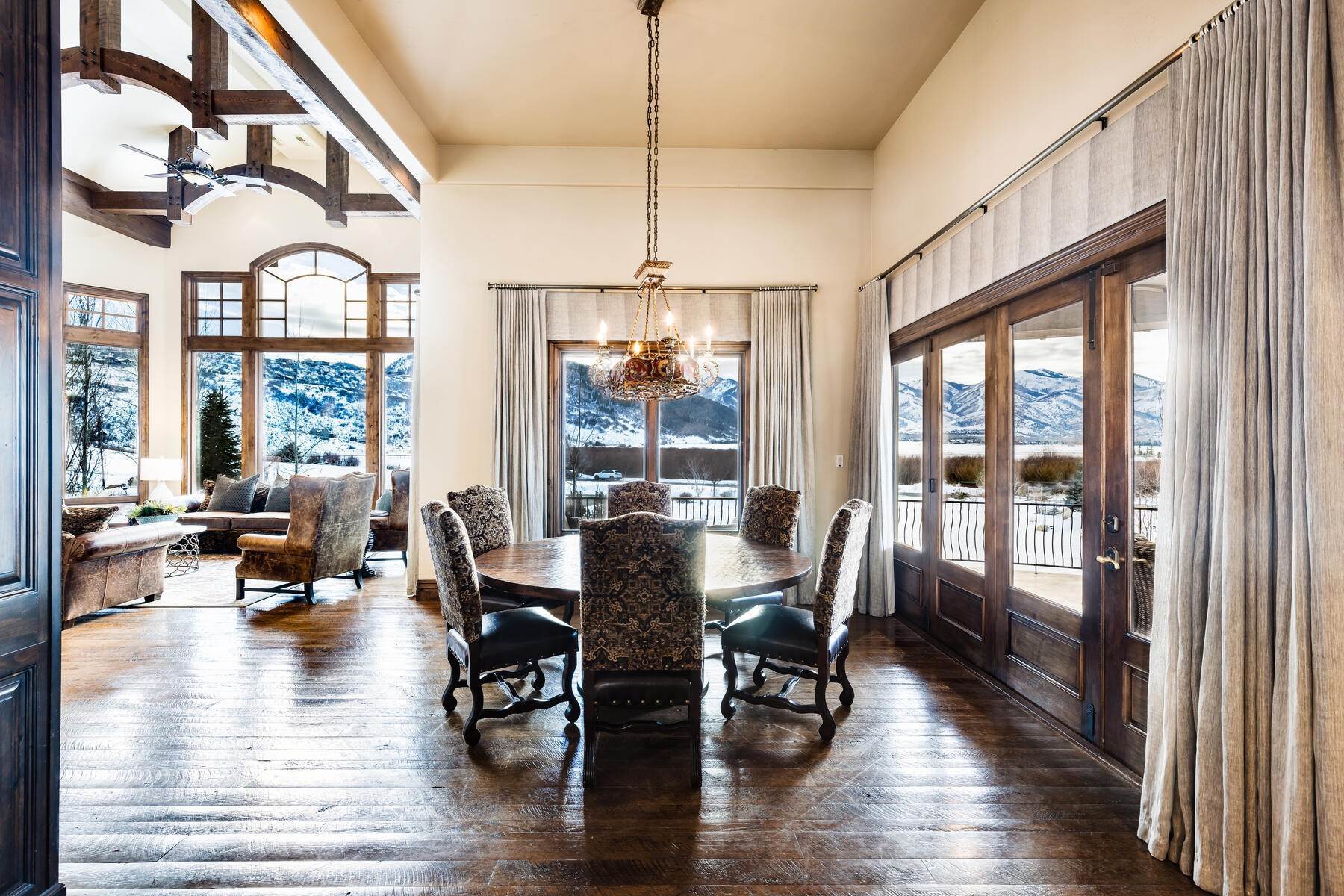 8. Single Family Homes for Sale at Rare Ranch Creek Estates Home Boasts Over 3 Acres with Unparalleled Views 4400 N Ranch Creek Ln Park City, Utah 84098 United States