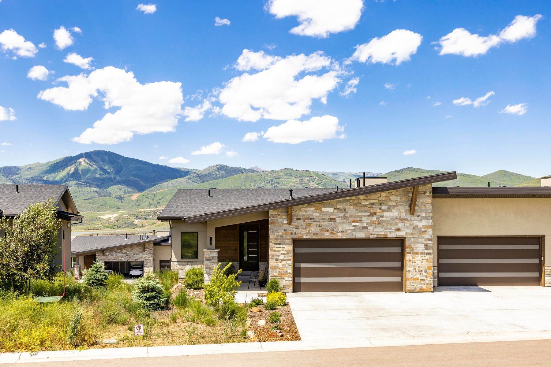 Townhouse for Sale at Beautifully Upgraded Shoreline Village Townhome with Stunning Ski Run Views 11475 N Perspective Dr, Unit #37 Hideout Canyon, Utah 84036 United States