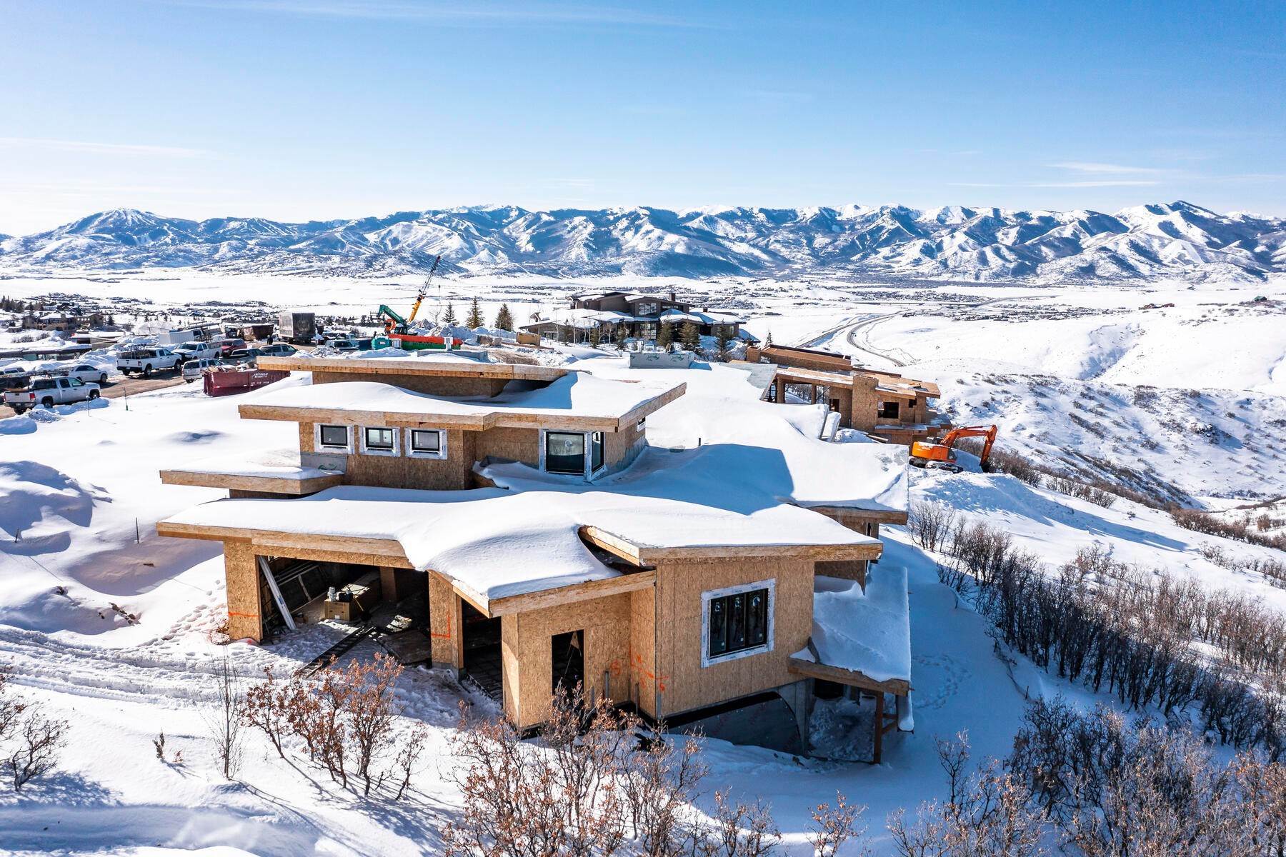 41. Single Family Homes for Sale at Sophisticated New Construction with Sweeping Park City Views and Full Membership 8591 N Promontory Ridge Drive Park City, Utah 84098 United States