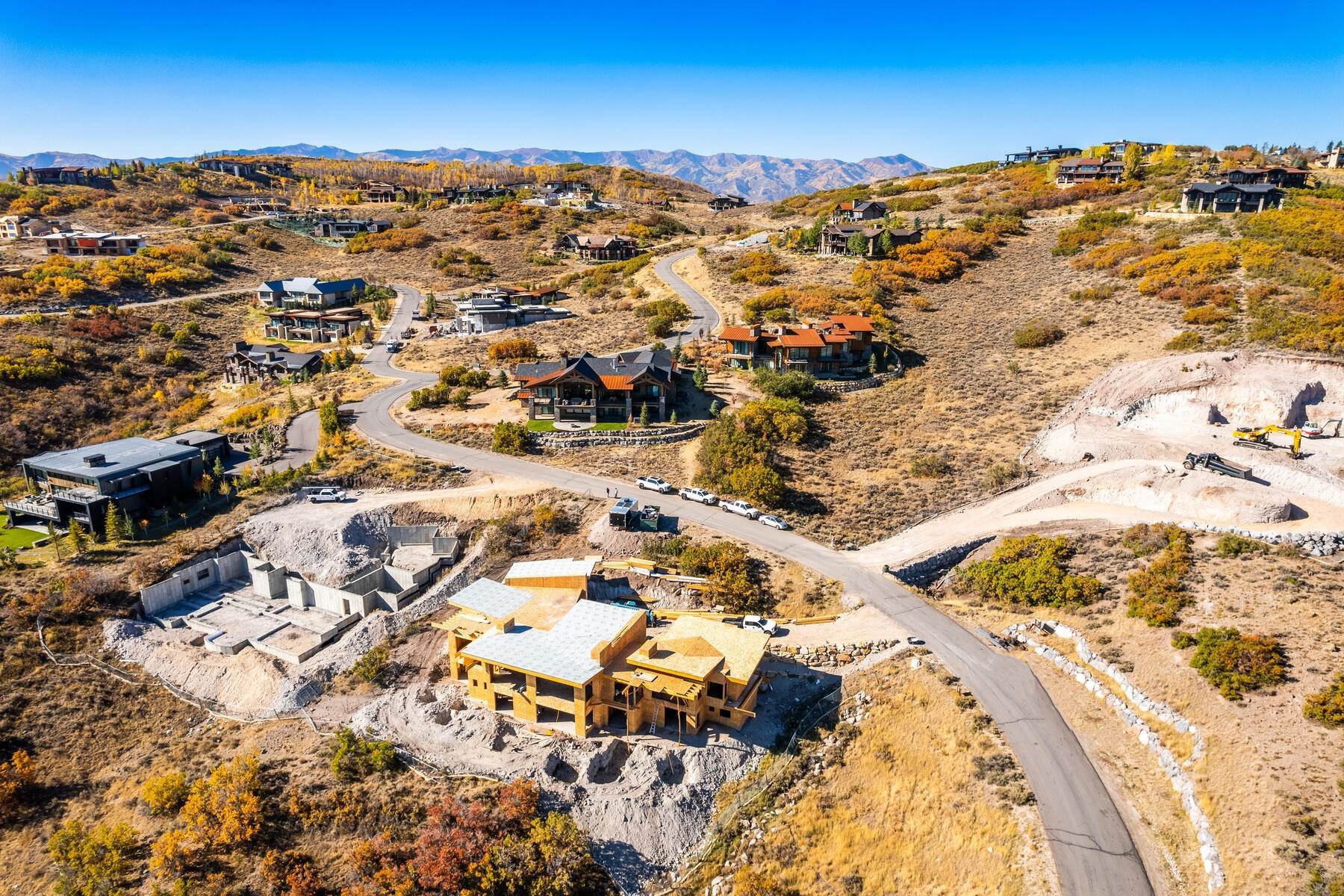 10. Single Family Homes for Sale at Mountain-Modern Custom Home 3930 E Outcrop Road Park City, Utah 84098 United States