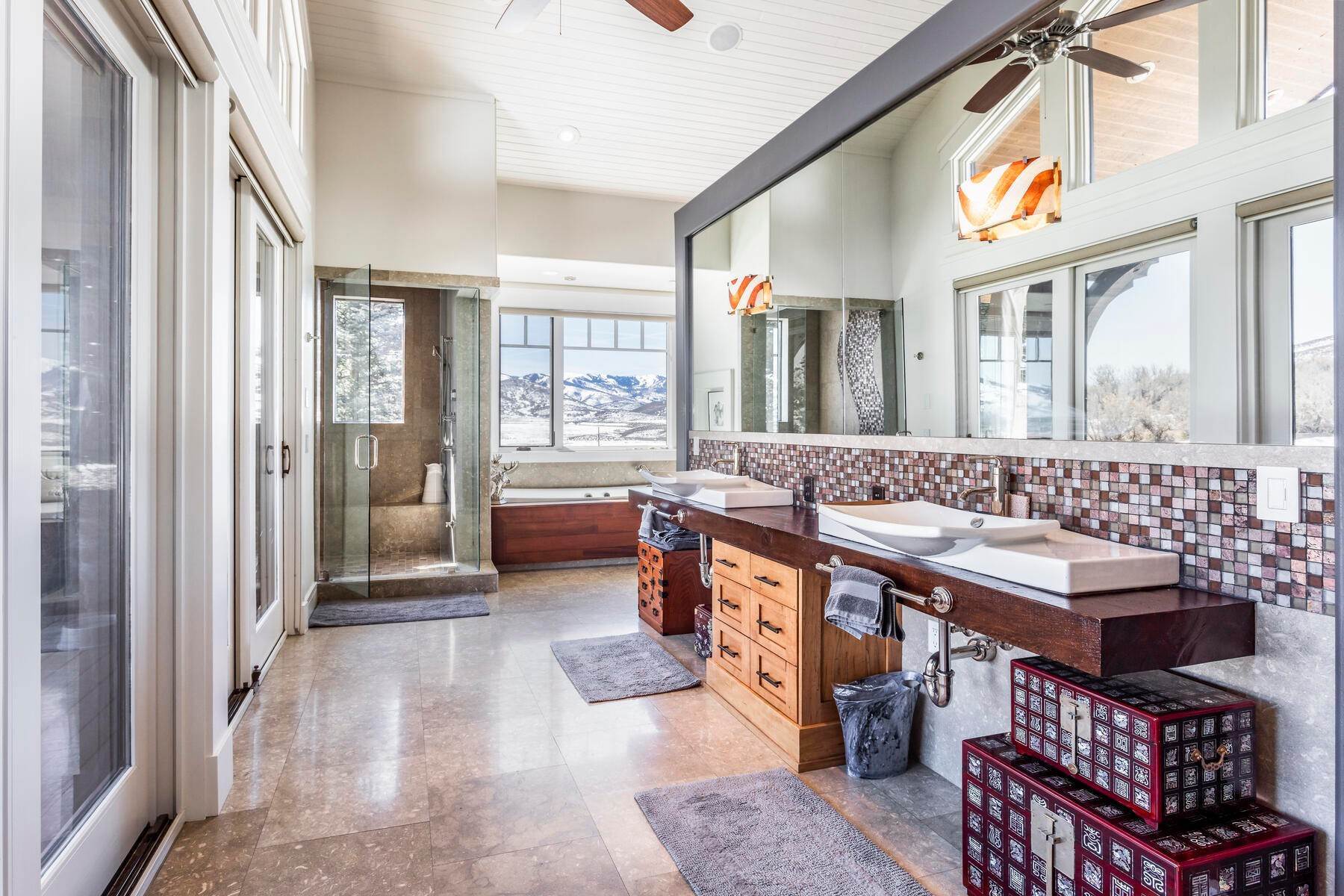 16. Single Family Homes for Sale at A beautifully timber designed home located at the southwest edge of Promontory 6068 Dakota Trl Park City, Utah 84098 United States