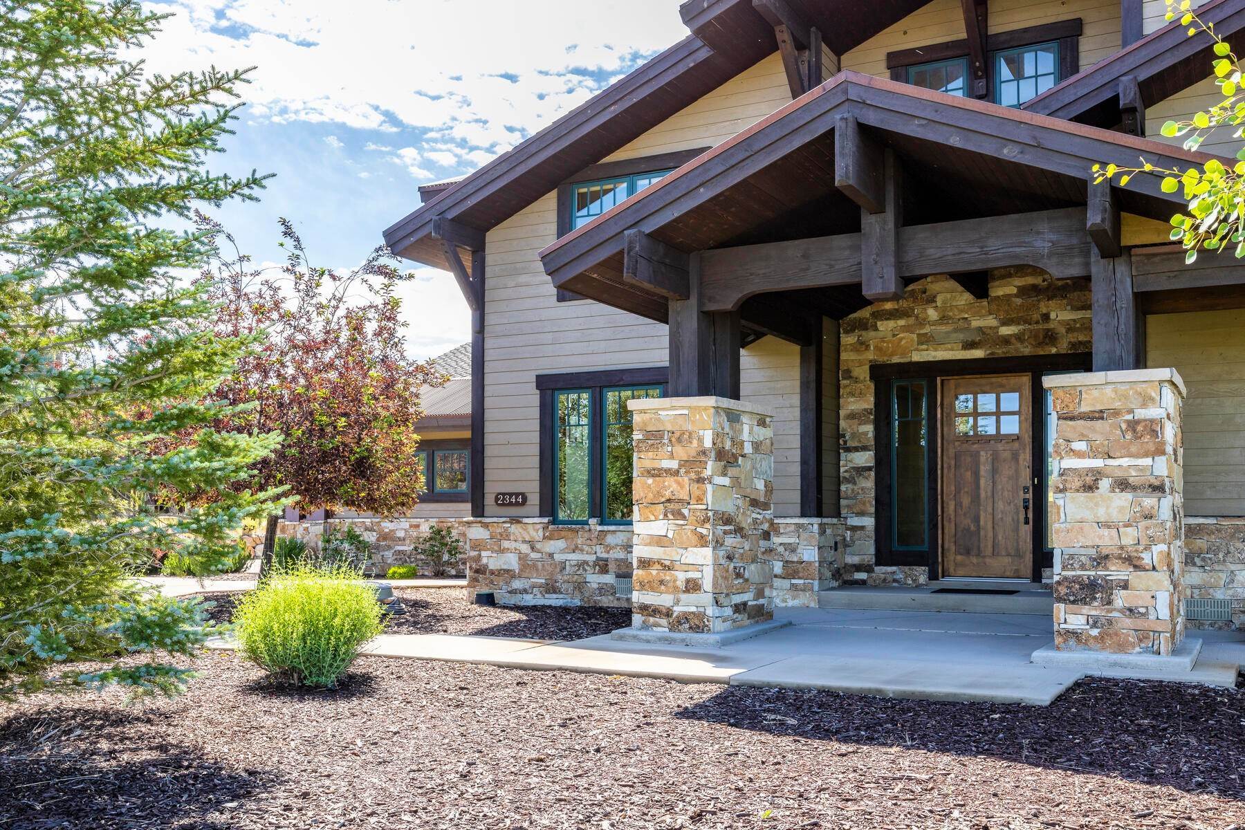 48. Single Family Homes for Sale at A Promontory Value Opportunity with BIG Views! 2344 Saddlehorn Dr Park City, Utah 84098 United States