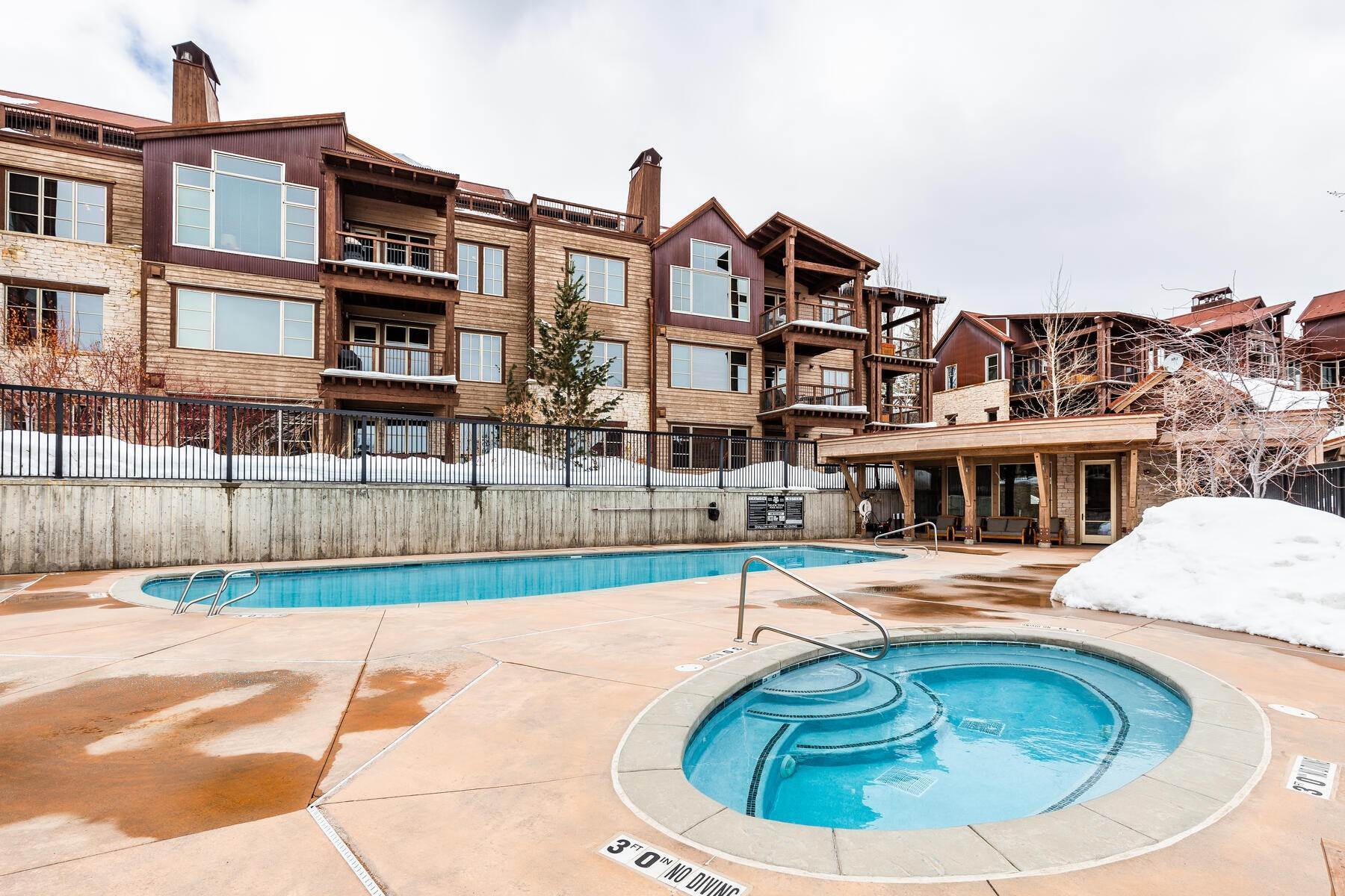 21. Condominiums for Sale at 2-Bedroom Centrally Located Silver Star Condo 1825 Three Kings Dr, 503 Park City, Utah 84060 United States