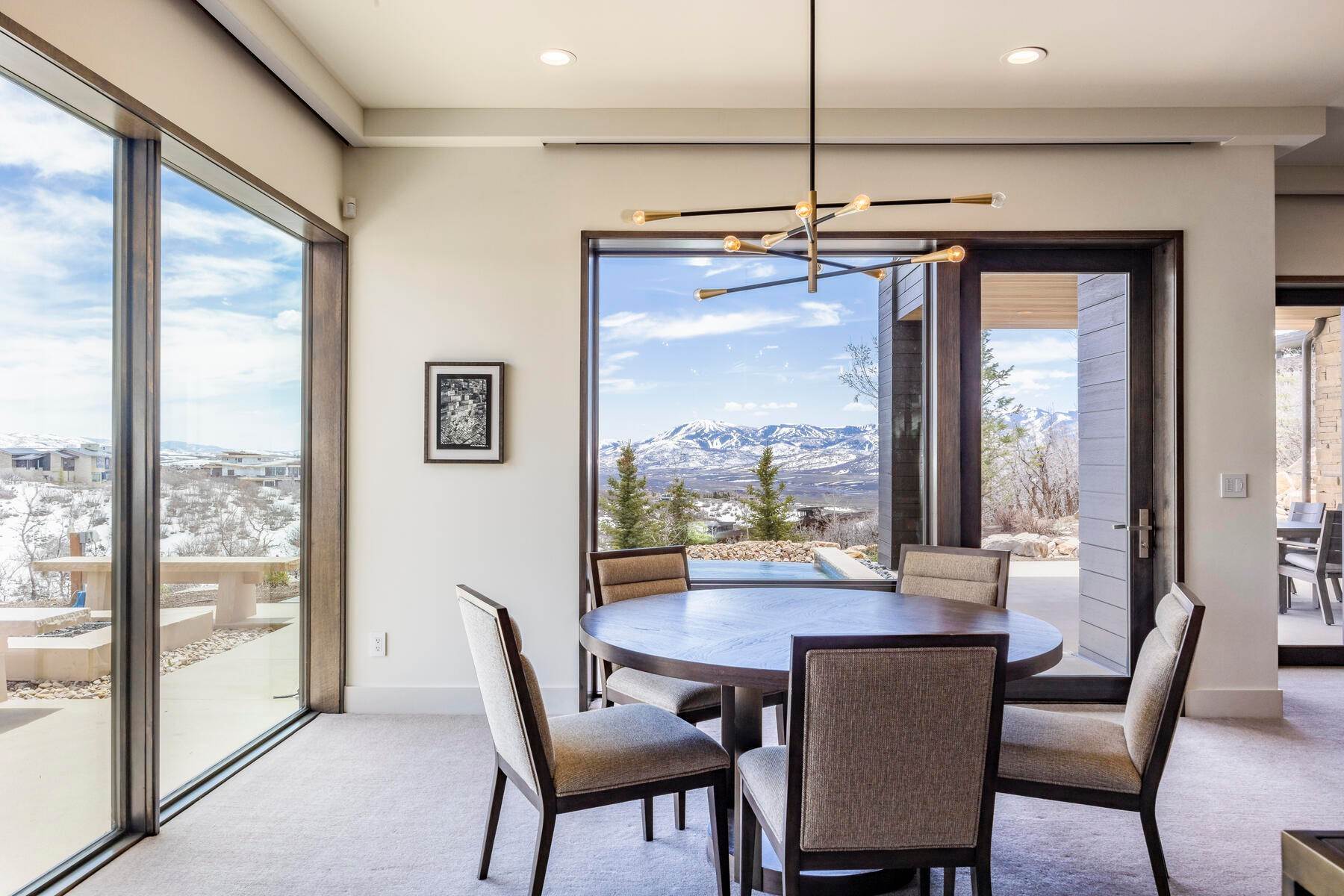 33. Single Family Homes for Sale at Top of the World Vistas and Luxury Amenities in Promontory Contemporary Home 8785 N Lookout Lane Park City, Utah 84098 United States