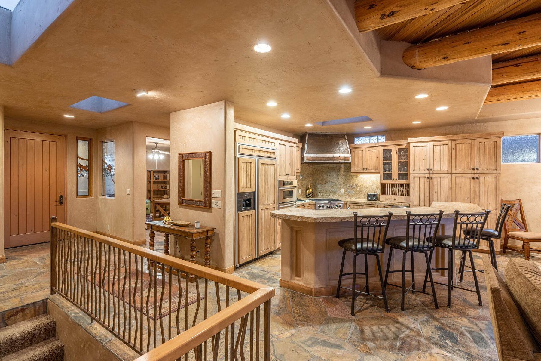 9. Single Family Homes for Sale at Golf Membership Available At This Luxury Entrada Property 2410 W Entrada Trail, #20 St. George, Utah 84770 United States