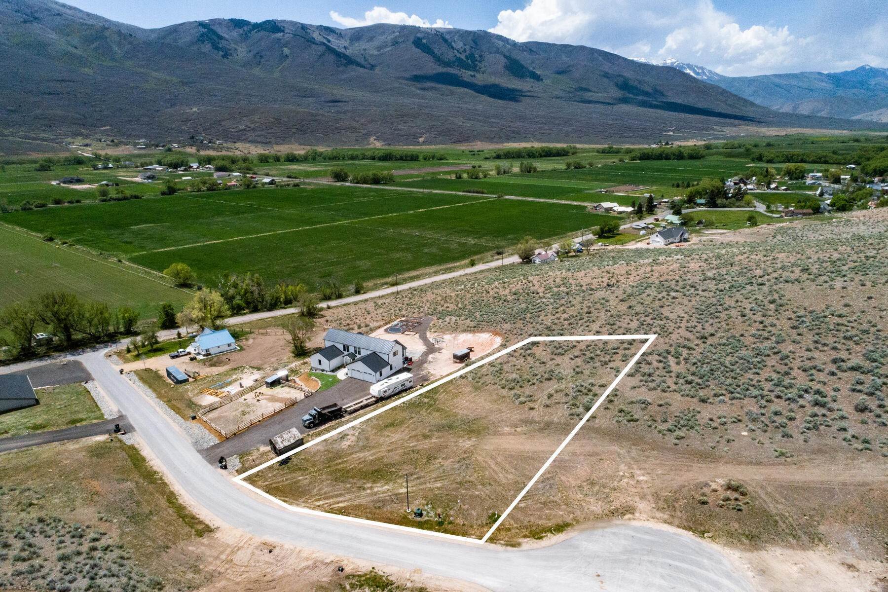 6. Land for Sale at Build Your Dream Home on this 1.4 Acre Lot! 464 S 550 East Wallsburg, Utah 84082 United States