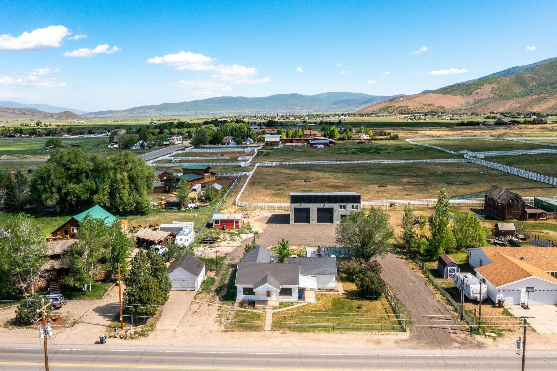 45. Single Family Homes for Sale at Home and Shop for All of Your Country Toys! 69 E 2200 South Francis, Utah 84036 United States