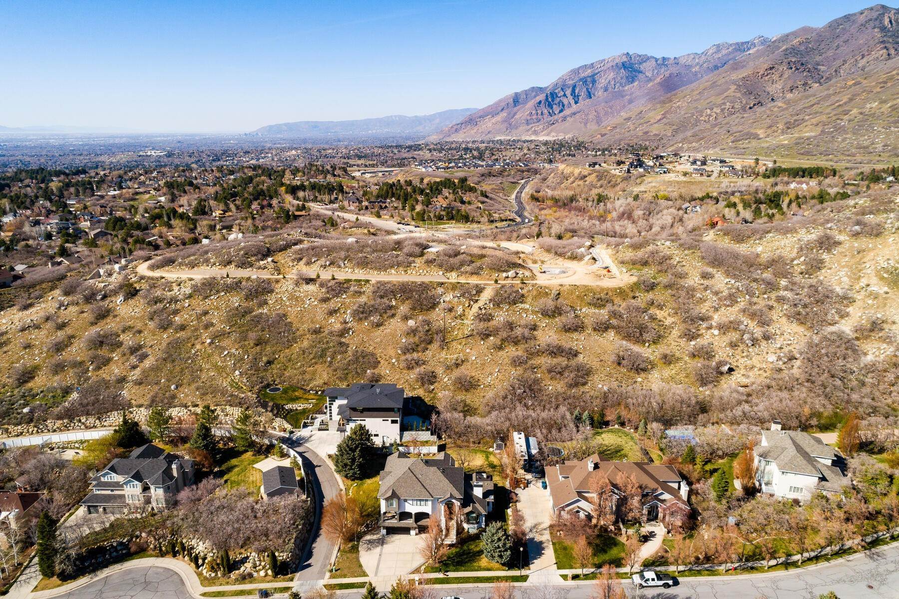 49. Single Family Homes for Sale at Amazing Modern Remodel Situated Above Wasatch Boulevard 3385 E Stone Mountain Ln Sandy, Utah 84092 United States