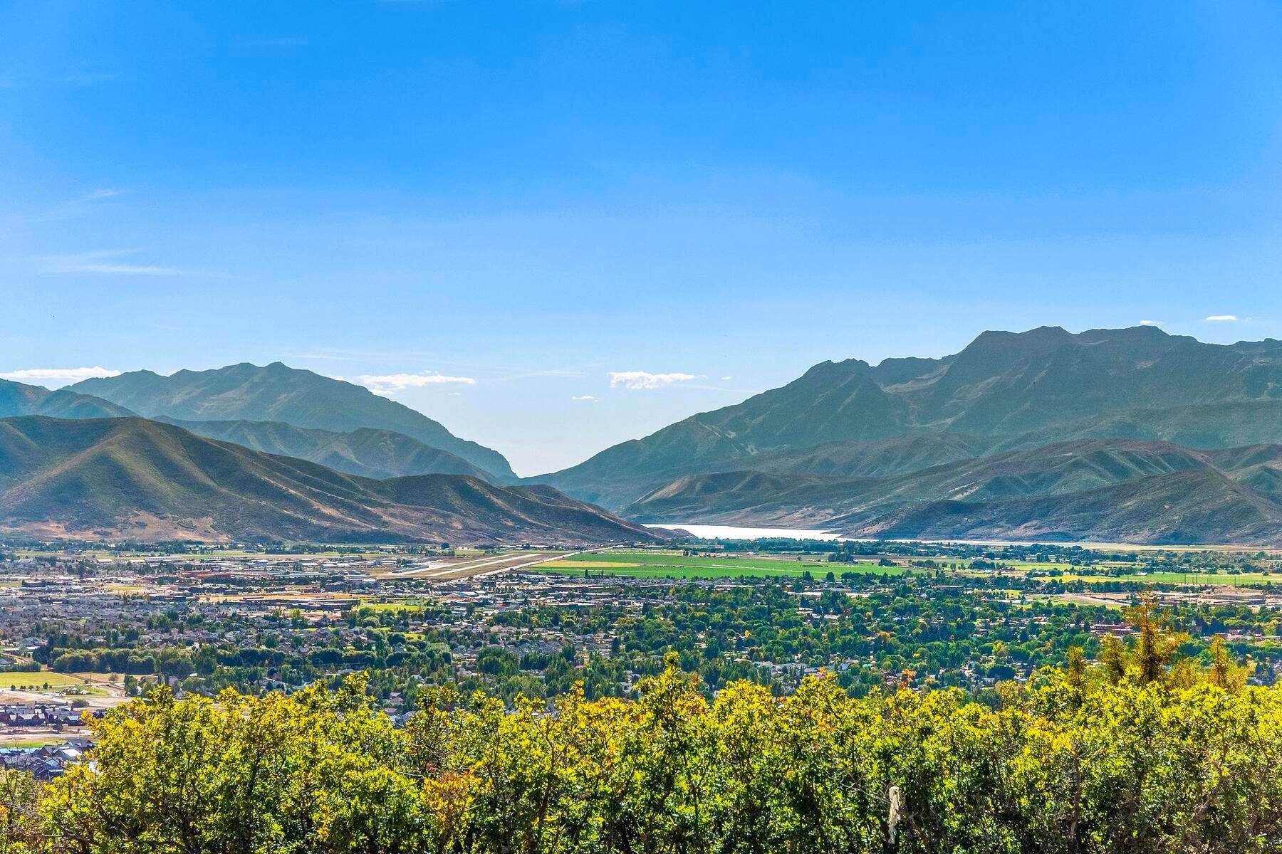 15. Land for Sale at One-Acre Homesite In Red Ledges With Breathtaking Views 1647 North A1 Peak Circle, Lot 562 Heber City, Utah 84032 United States
