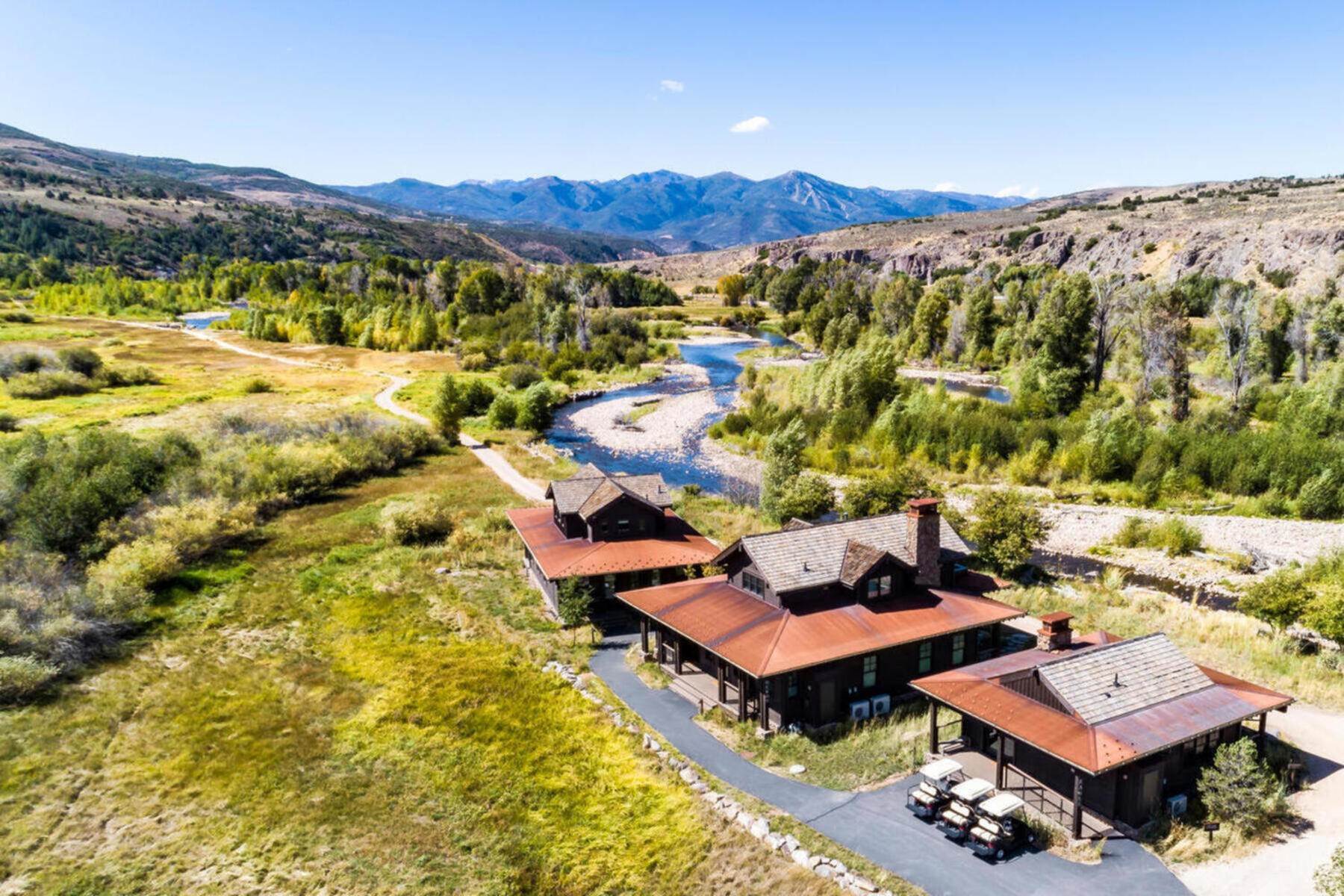 42. Single Family Homes for Sale at Expanded Juniper Cabin on 1.2 Acres at Victory Ranch! 6136 N High Plains Court #372A Heber City, Utah 84032 United States