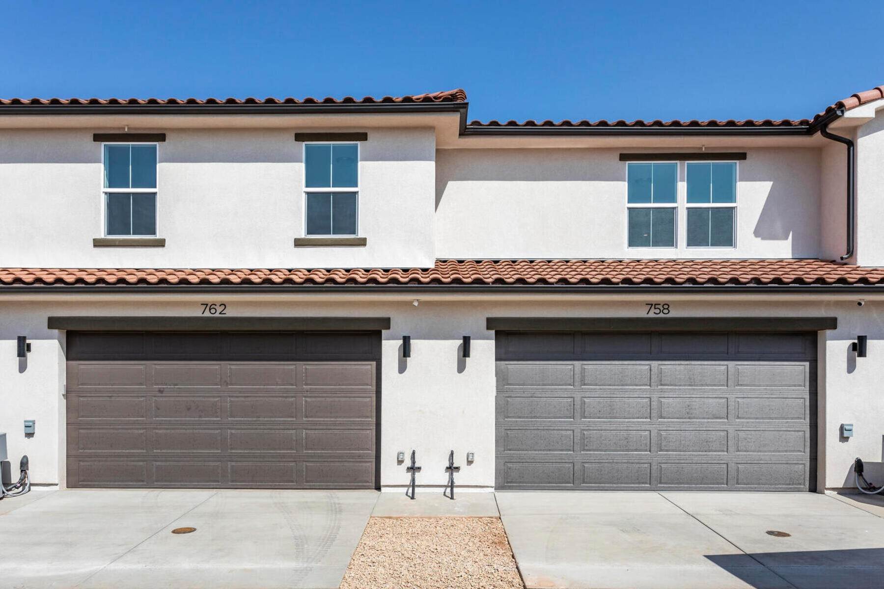 39. Townhouse for Sale at New Southwestern Contemporary Townhomes with Incredible Amenities in St. George 694 W. Claystone Drive (Lot 13) St. George, Utah 84790 United States