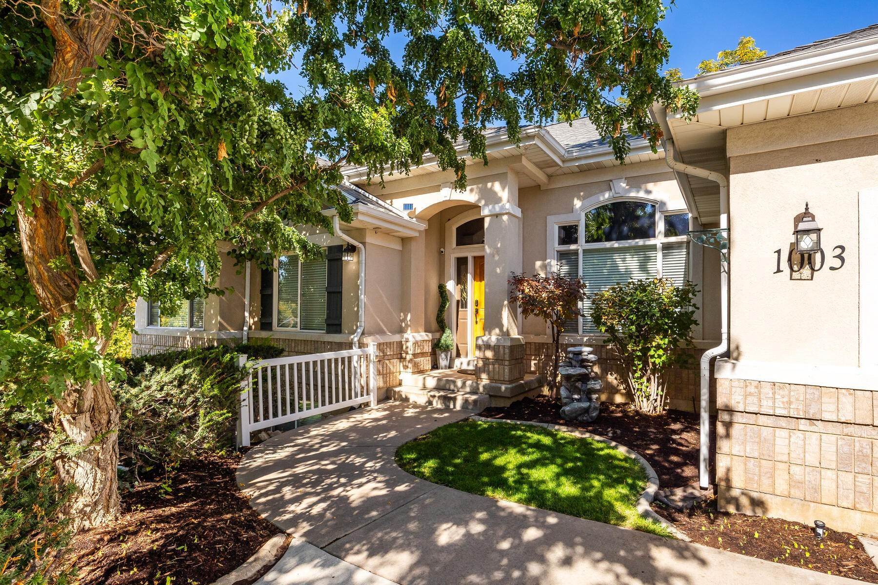 Single Family Homes for Sale at Updated Rambler Across The Street From The 14th Hole of Eaglewood Golf Course 1003 E Fairway Drive North Salt Lake, Utah 84054 United States