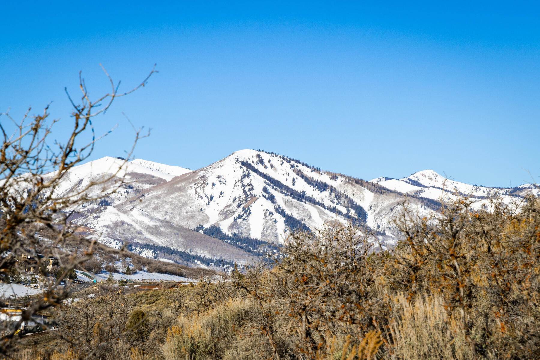 3. Land for Sale at Large Corner Lot with Deer Valley & Golf Course Views! 3727 E Tuhaye Hollow Heber City, Utah 84032 United States