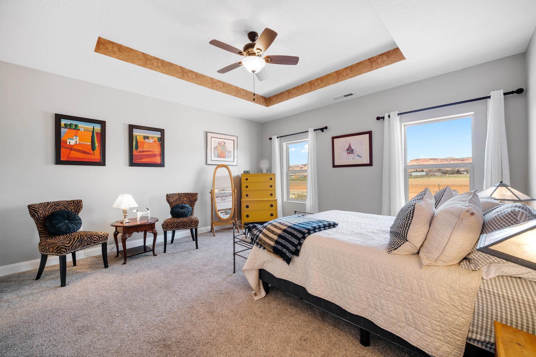 6. Single Family Homes for Sale at Great Escape from the City 51 E Sedona Valley Road Kanab, Utah 84741 United States