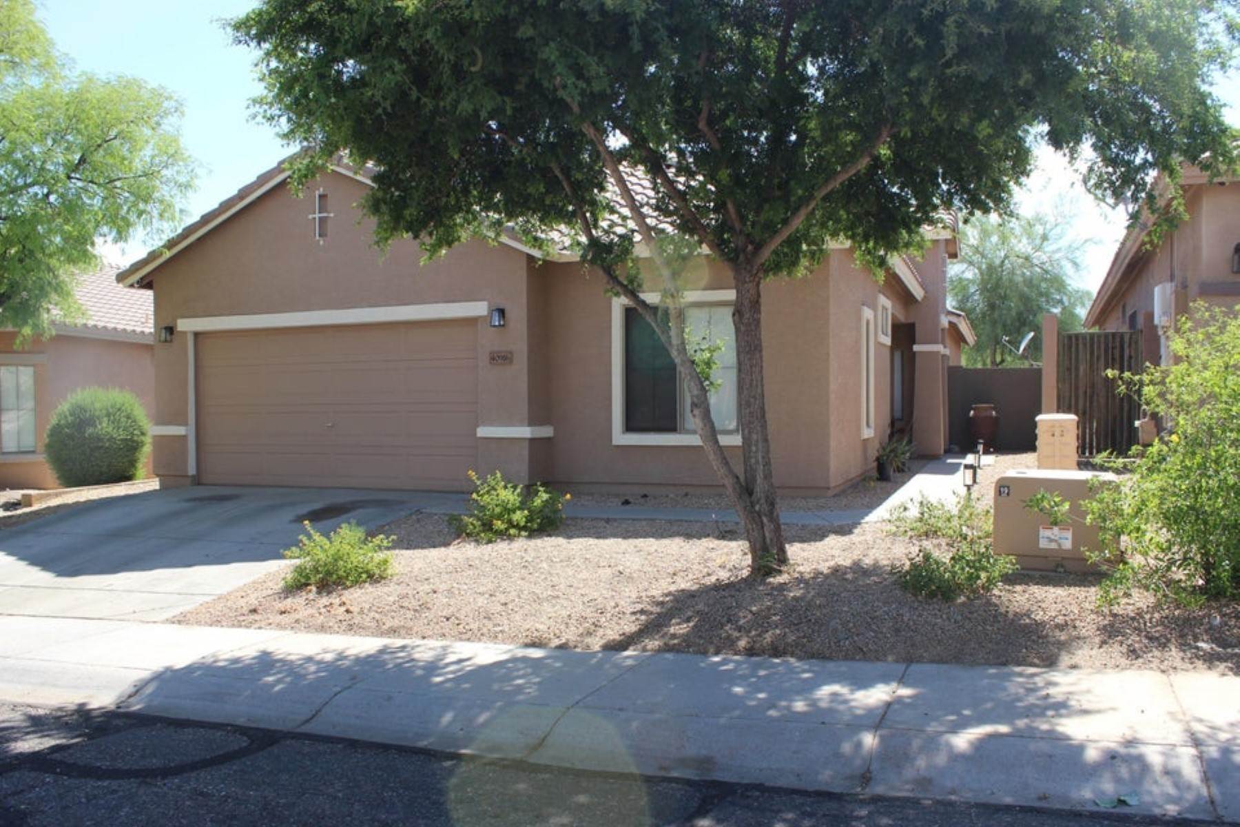 1. Single Family Homes for Sale at Jubilation 40916 N Hearst Drive Anthem, Arizona 85086 United States