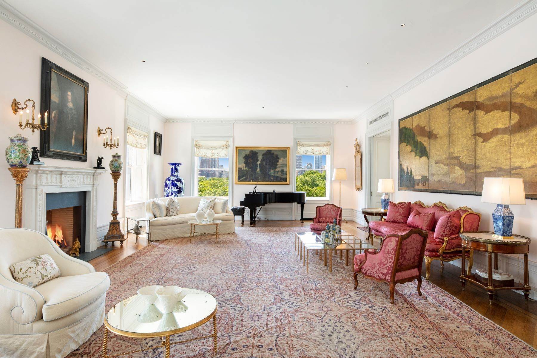 Co-op Properties for Sale at 4 East 66th Street, 7 New York, New York 10065 United States