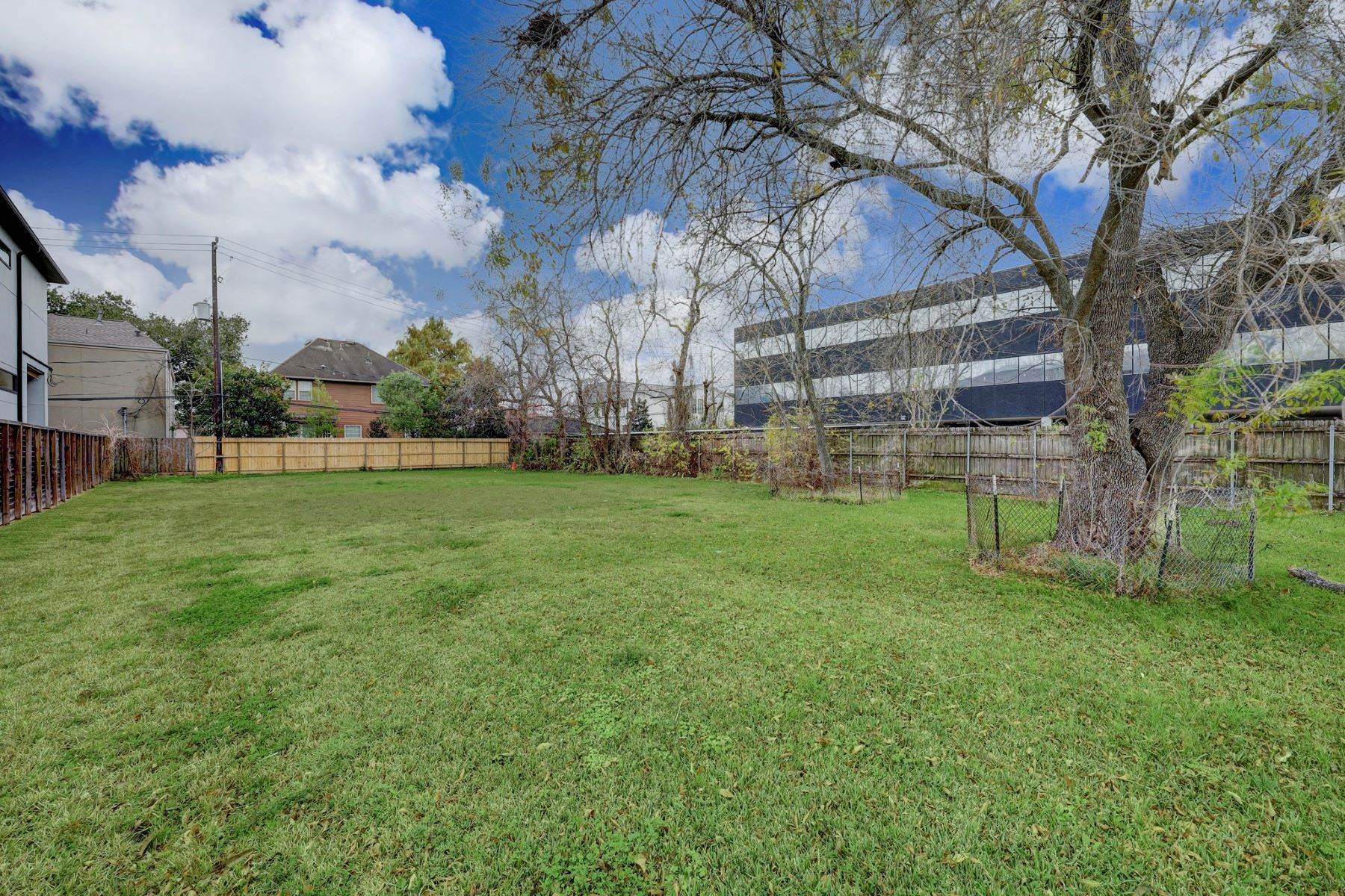 Land for Sale at 4537 Larch Lane Bellaire, Texas 77401 United States