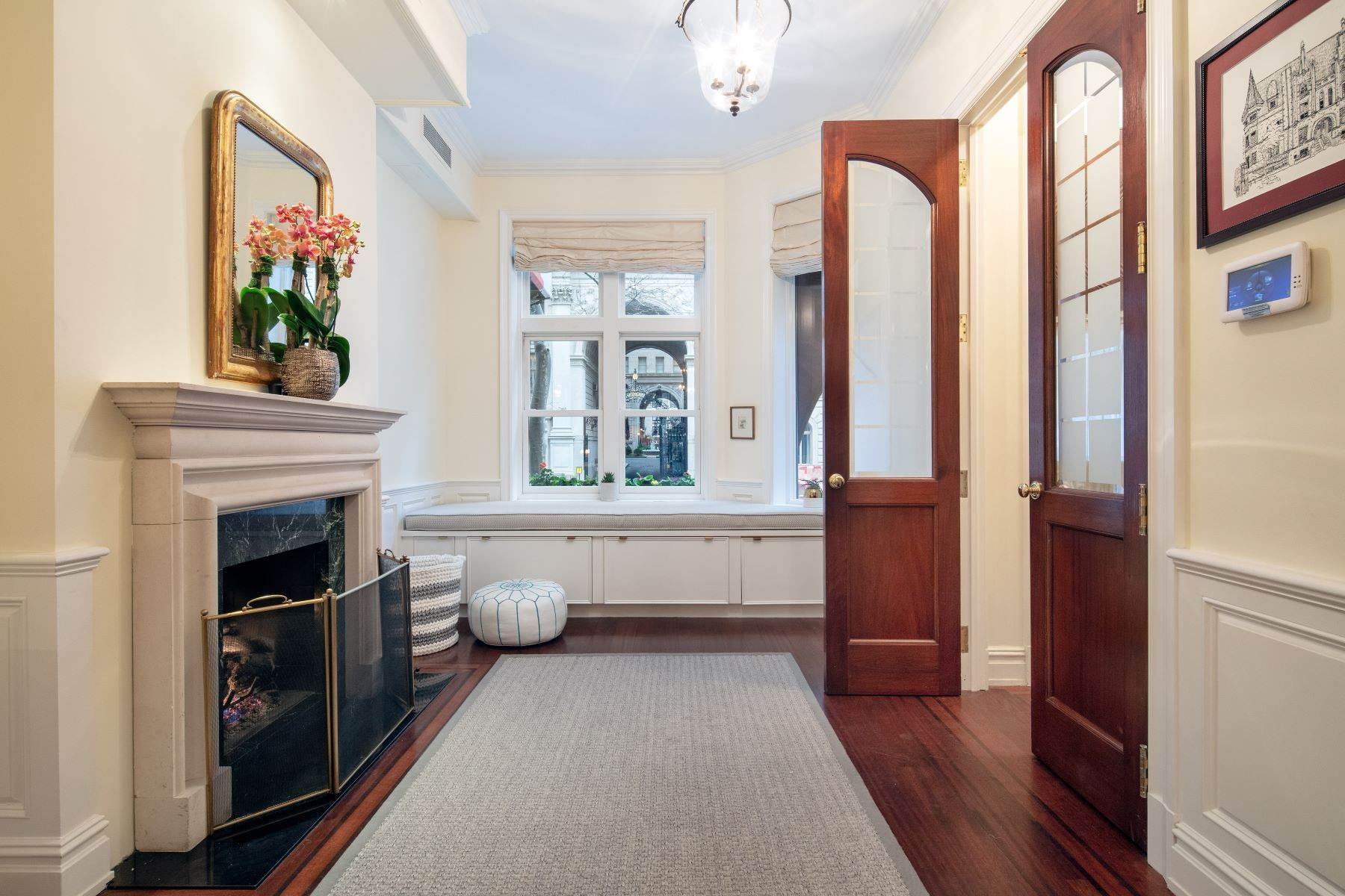 Townhouse for Sale at 389 West End Avenue New York, New York 10024 United States