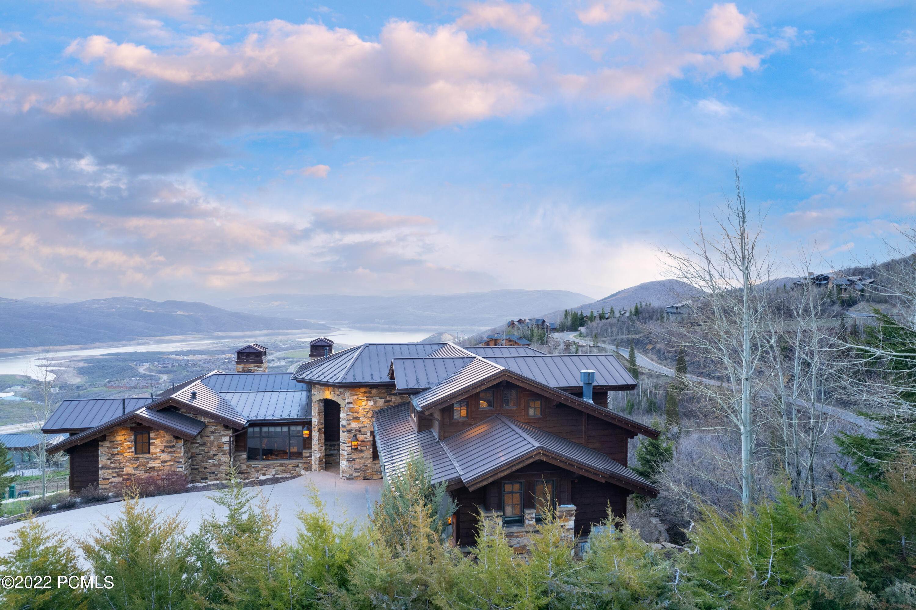 41. Single Family Homes for Sale at 2987 Jordanelle View Drive Park City, Utah 84060 United States