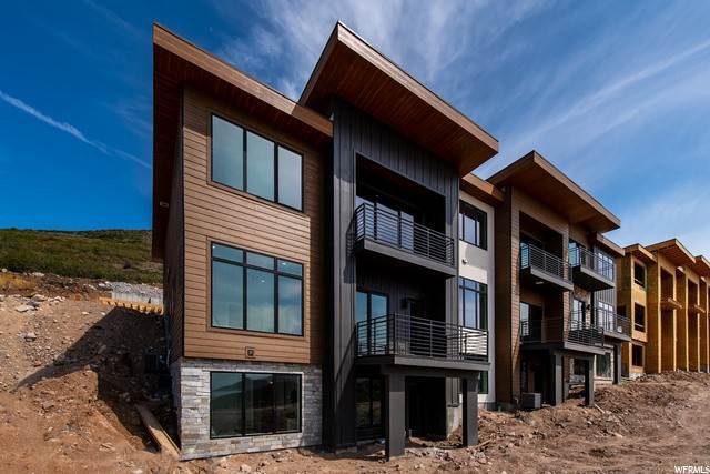 4. Townhouse for Sale at 834 MINER WAY Hideout Canyon, Utah 84036 United States