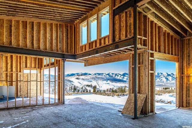 11. Single Family Homes for Sale at 6704 PAINTED VALLEY PASS Park City, Utah 84098 United States