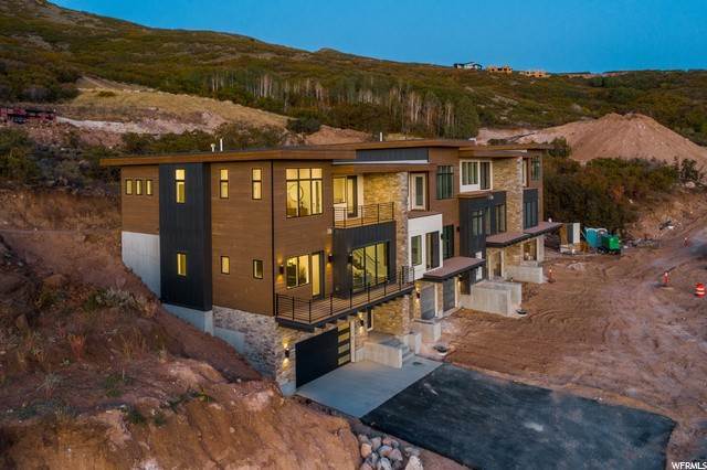 26. Condominiums for Sale at 867 KLAIM Drive Hideout Canyon, Utah 84036 United States