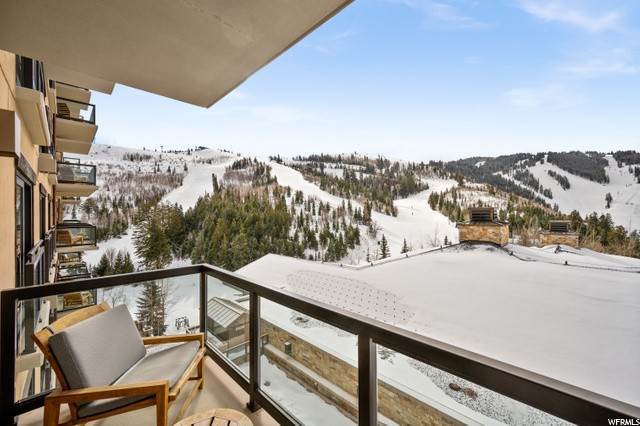 29. Condominiums for Sale at 2300 DEER VALLEY Drive Park City, Utah 84060 United States