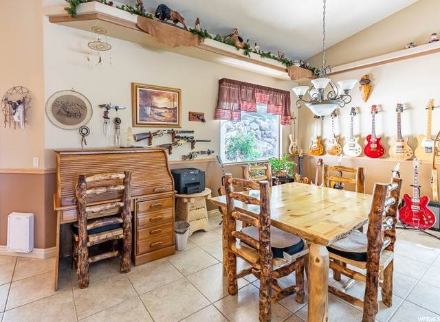 6. Single Family Homes for Sale at 320 560 La Verkin, Utah 84745 United States