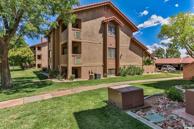 16. Condominiums for Sale at 860 VILLAGE Road St. George, Utah 84770 United States
