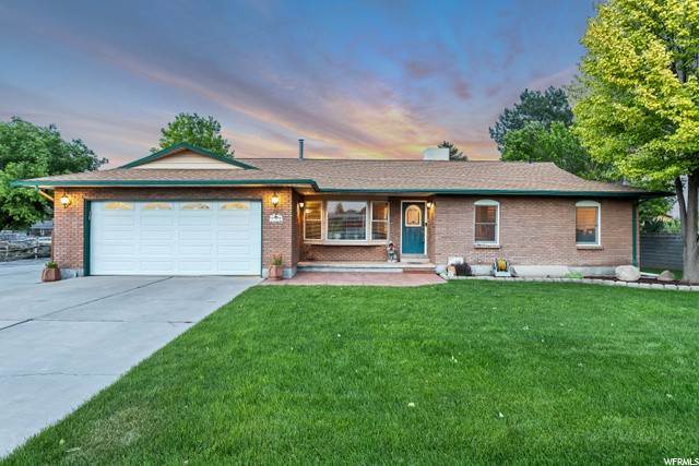 Single Family Homes for Sale at 11733 2260 Riverton, Utah 84065 United States