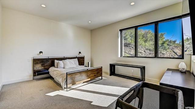 27. Townhouse for Sale at 10784 HIDEOUT Trail Hideout Canyon, Utah 84036 United States