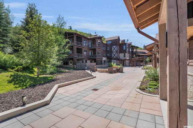 4. Townhouse for Sale at 1825 THREE KINGS Drive Park City, Utah 84060 United States