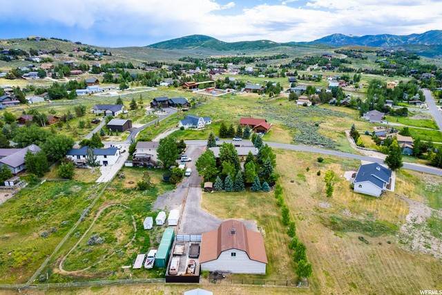 40. Single Family Homes for Sale at 125 COUNTRYSIDE Circle Park City, Utah 84098 United States