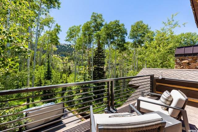 39. Single Family Homes for Sale at 105 WHITE PINE CANYON Road Park City, Utah 84060 United States