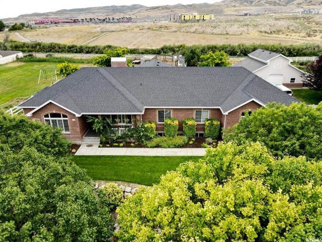 Single Family Homes for Sale at 3897 FAWN HILL Lane Bluffdale, Utah 84065 United States