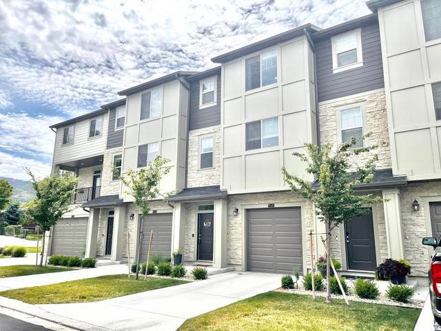 Townhouse for Sale at 1940 200 Bountiful, Utah 84010 United States