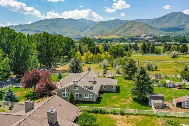 6. Single Family Homes for Sale at 80 FARM Road Midway, Utah 84049 United States