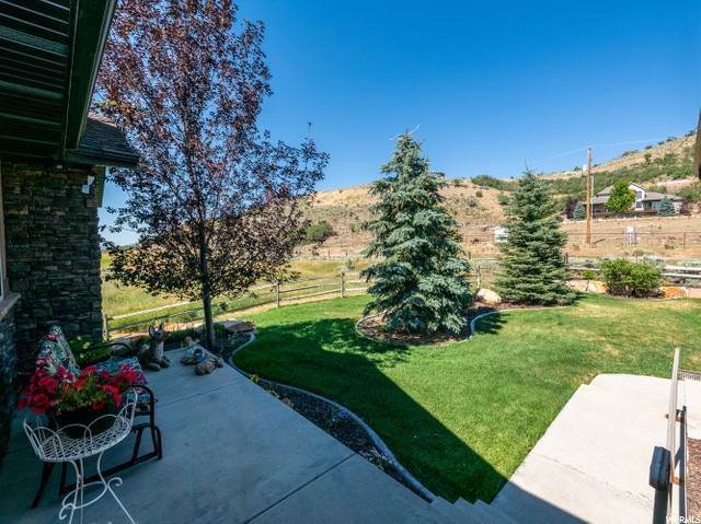 48. Single Family Homes for Sale at 1304 STATE ROAD 35 Francis, Utah 84036 United States