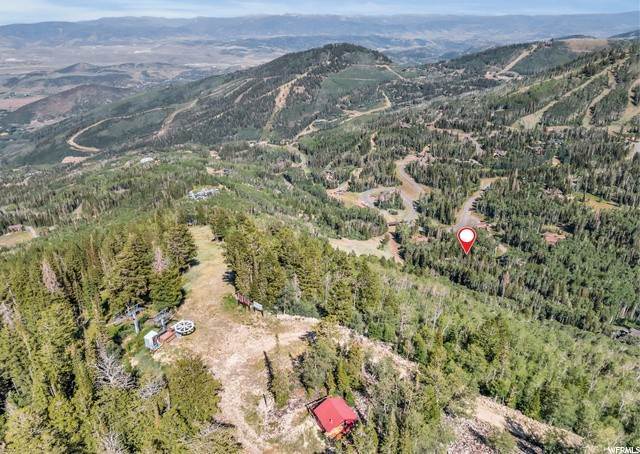 17. Single Family Homes for Sale at 117 WHITE PINE CANYON Road Park City, Utah 84060 United States