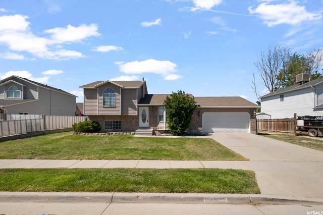 Single Family Homes for Sale at 6172 WALNUT Kearns, Utah 84118 United States