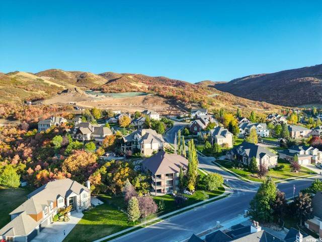 43. Single Family Homes for Sale at 515 TANGLEWOOD LOOP North Salt Lake, Utah 84054 United States