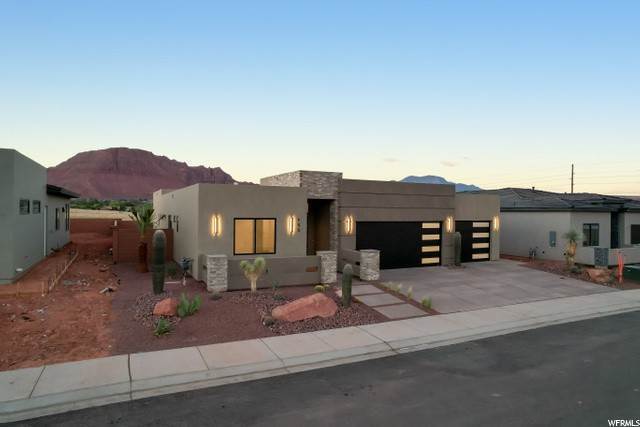 Single Family Homes for Sale at 155 TERRACE Lane Ivins, Utah 84738 United States