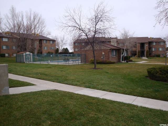 Condominiums for Sale at 4148 OAK MEADOWS Drive Taylorsville, Utah 84123 United States