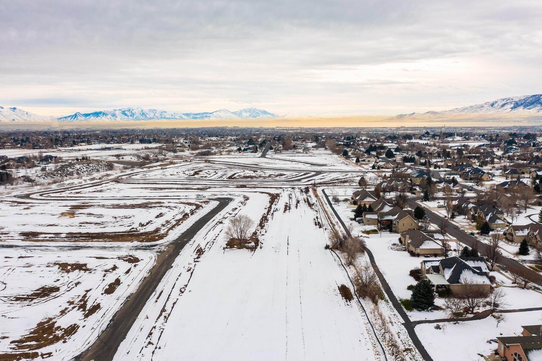 17. Land for Sale at The Hollows Subdivision Is A New Development Of Custom-Built Homes 10107 N 6530 W, Lot 7 Highland, Utah 84003 United States