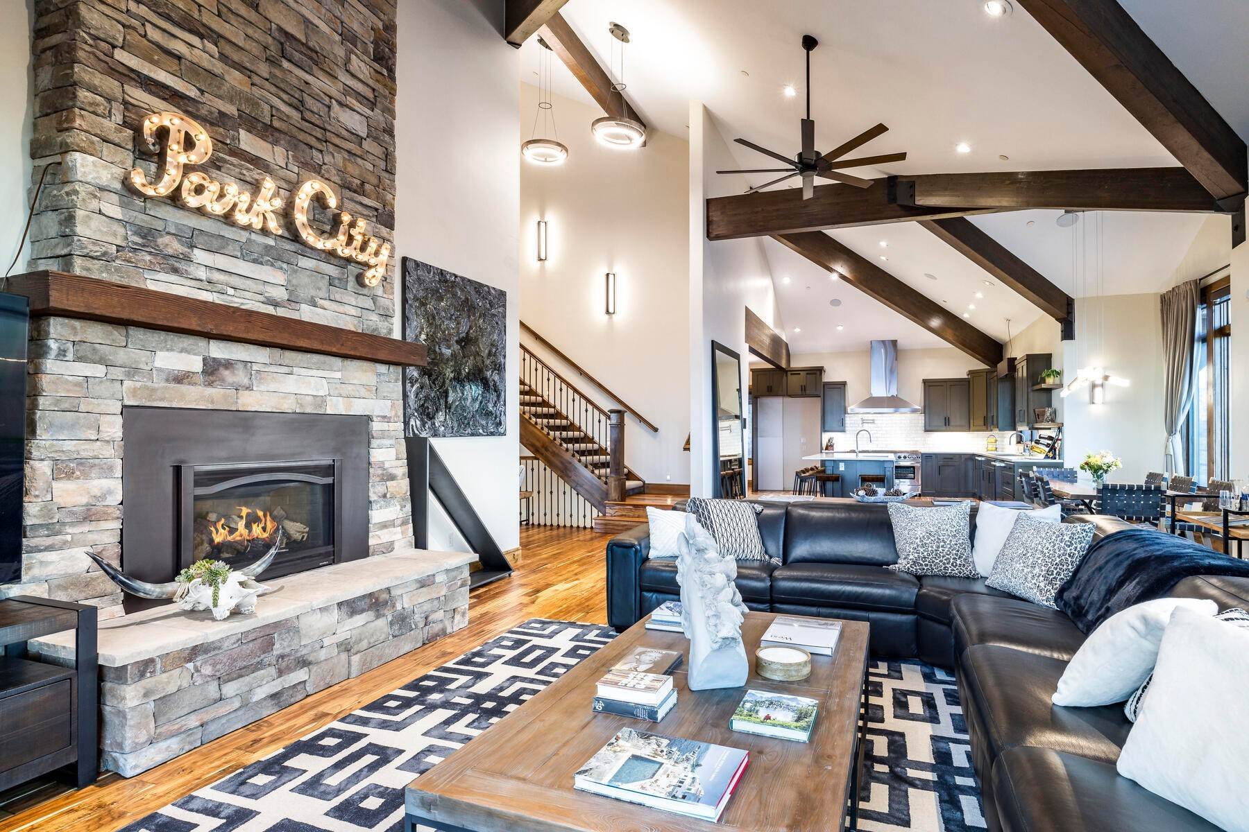 7. Single Family Homes for Sale at Spectacular, Panoramic Views and Privacy at the top of the Ridge at Red Hawk 22 Red Hawk Ridge Rd Park City, Utah 84098 United States